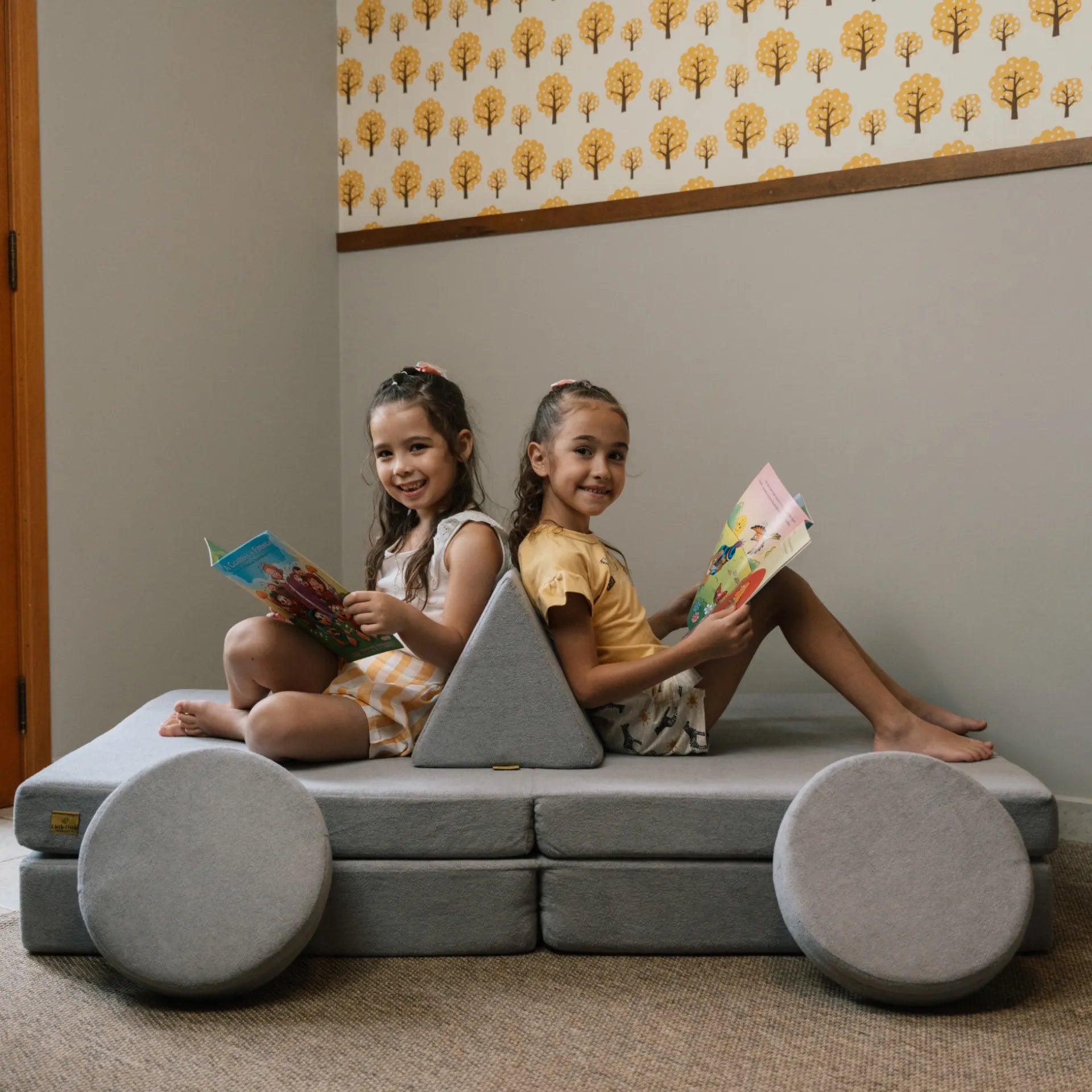 Cama montessoriana Solteiro + Sofá de Brincar 50% OFF | Little Duck