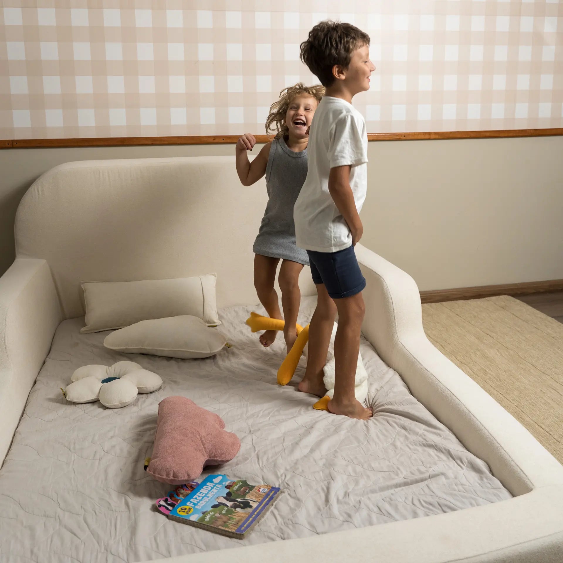 Cama Montessoriana Casal + Colchão