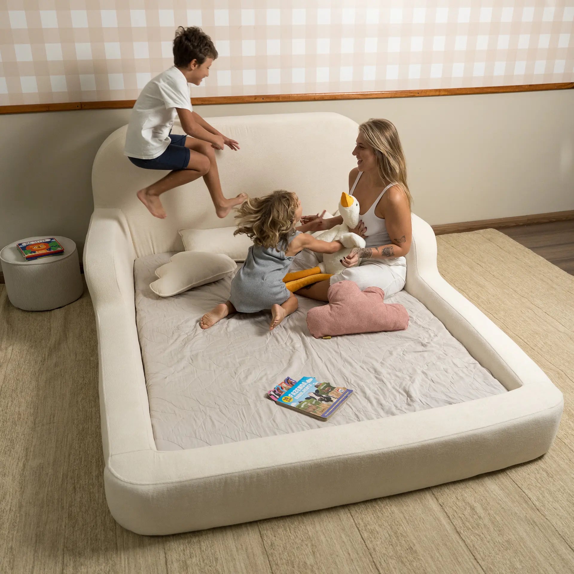 Cama Montessoriana Casal - Rosa | Little Duck