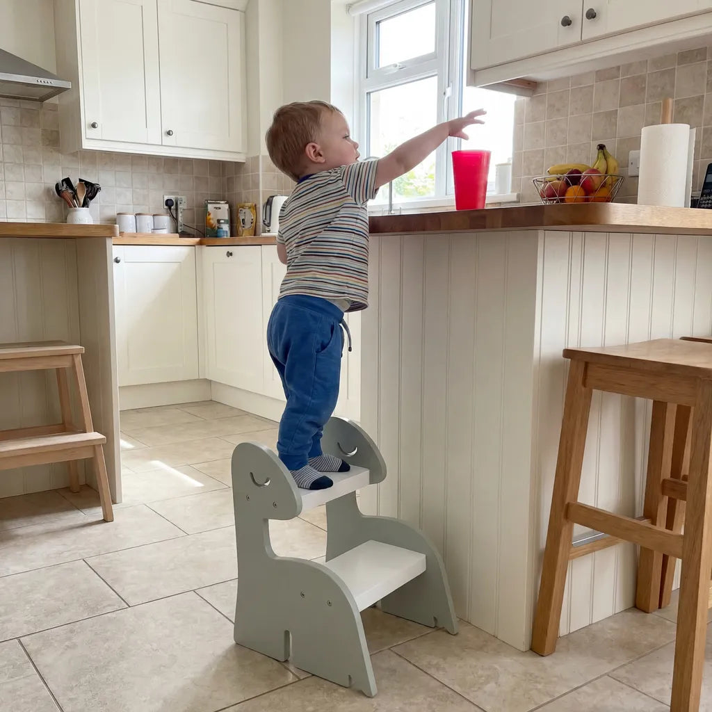 Escada Infantil Montessoriana Dino em Madeira Verde/Branco