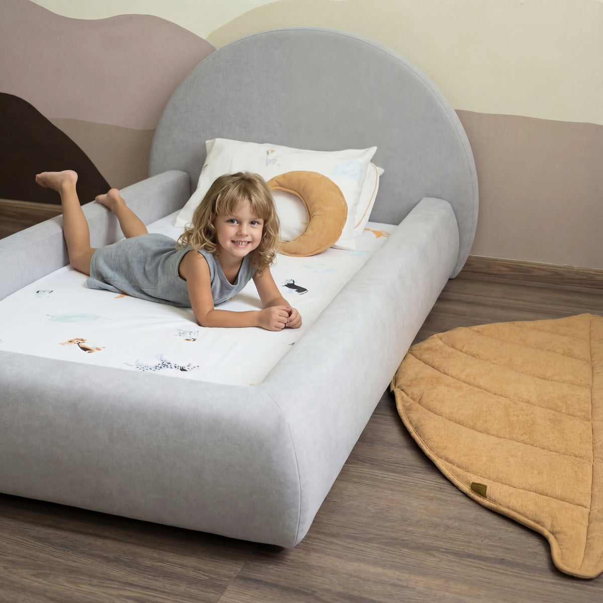 Cama Montessoriana Sol - Cinza | Little Duck
