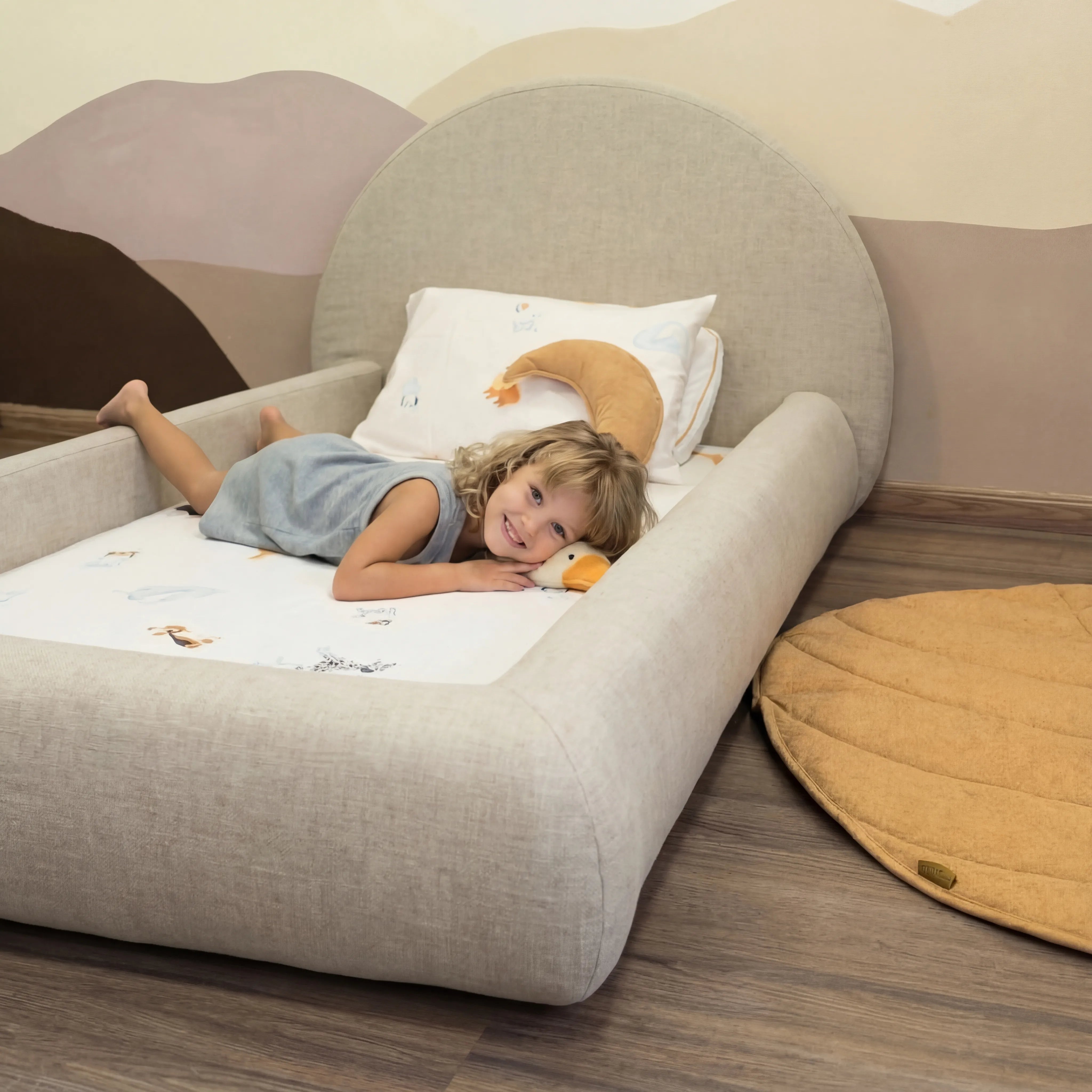 Cama Montessoriana Sol - Cinza | Little Duck